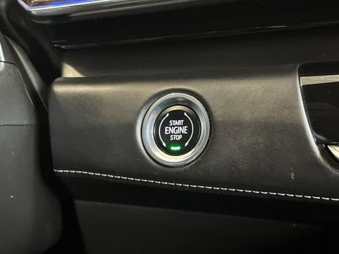 Used 2023 Cadillac Escalade ESV Sport Platinum image 25