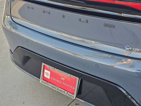 Certified 2026 Toyota Prius XLE FWD image 13