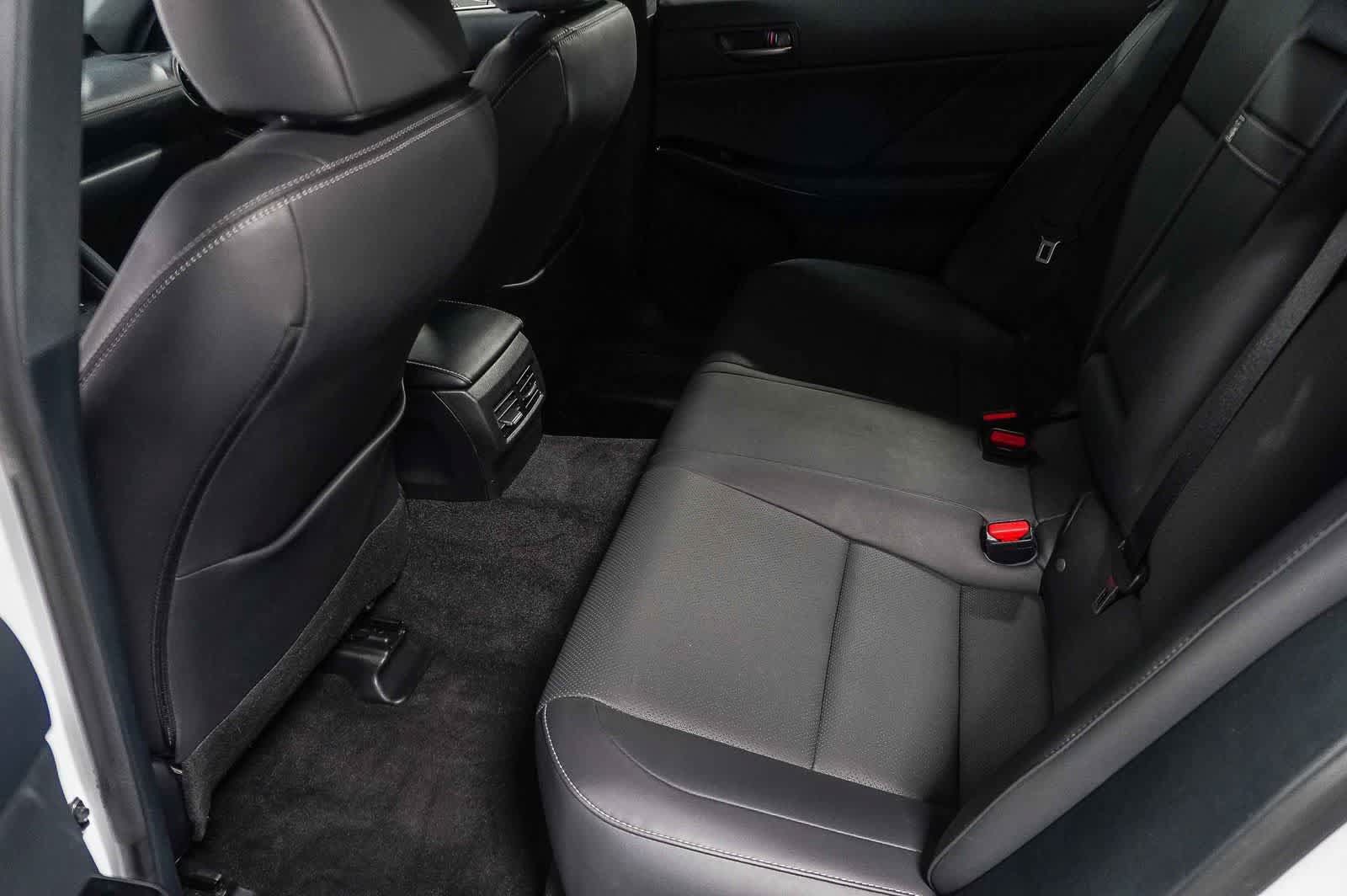 Used 2024 Lexus IS 300 F Sport RWD image 20