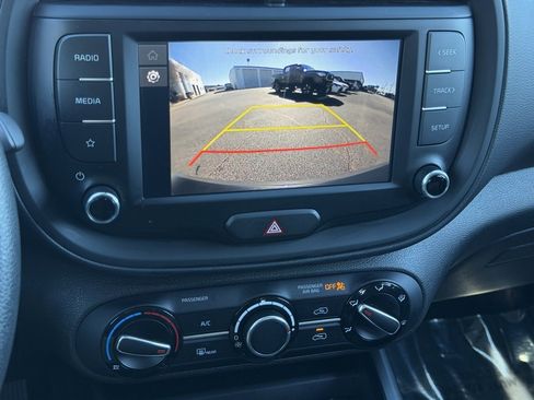 Used 2024 Kia Soul LX w/ Option Group 015 image 14