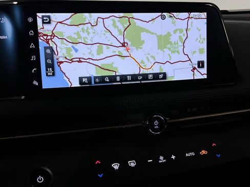 Used 2024 Nissan Ariya FWD image 18