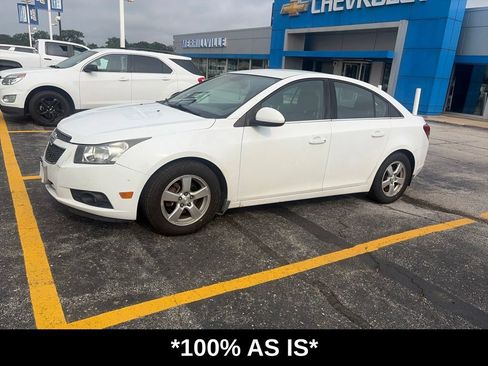 Used 2014 Chevrolet Cruze LT FWD image 1