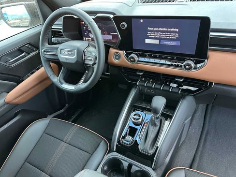 New 2026 GMC Canyon AT4 image 11