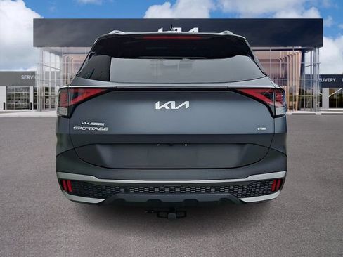 Used 2023 Kia Sportage X-Line AWD/4WD image 5