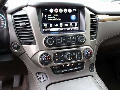 Used 2017 GMC Yukon Denali w/ Open Road Package image 8