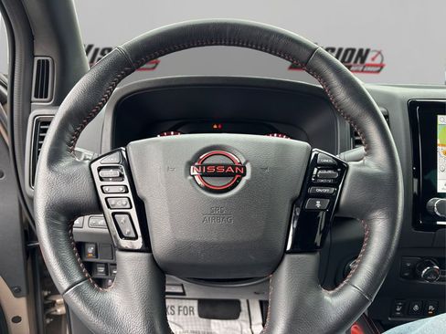 Used 2023 Nissan Frontier PRO-4X w/ Pro Convenience Package AWD/4WD image 24