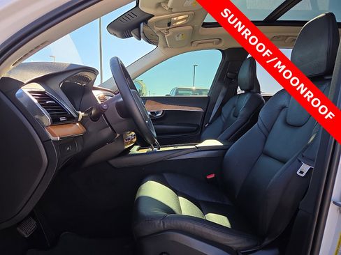 Used 2025 Volvo XC90 B6 Plus w/ Protection Package Premier image 17