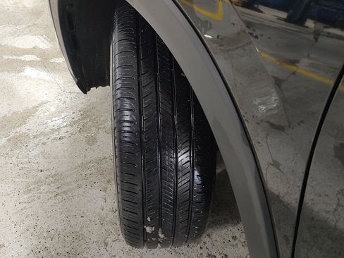 Used 2023 Honda HR-V LX image 31