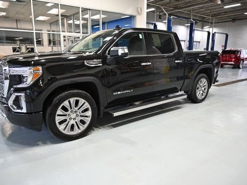 Used 2021 GMC Sierra 1500 Denali w/ Denali Ultimate Package AWD/4WD image 11