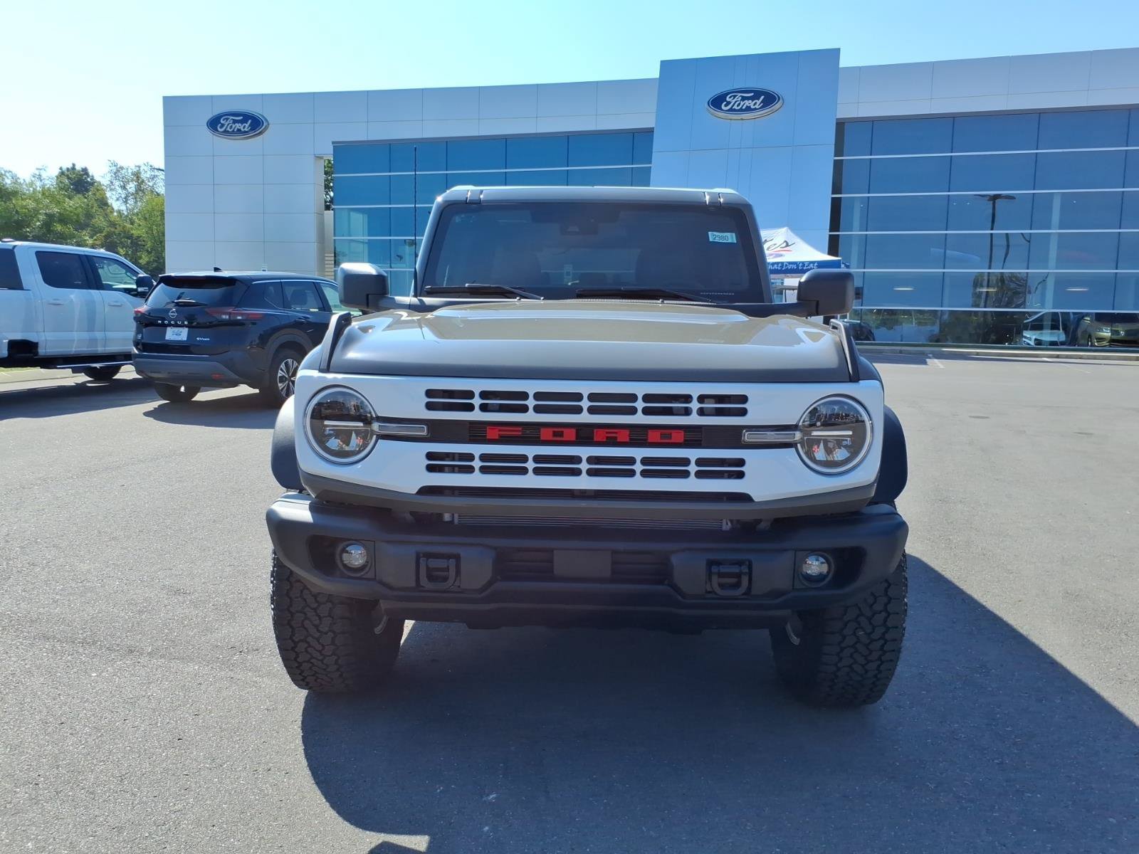 New 2026 Ford Bronco Heritage Edition AWD/4WD image 8