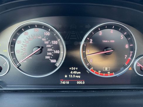 Used 2011 BMW 535i xDrive Sedan image 37