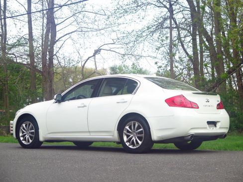 Used 2008 INFINITI G35 x Sedan w/ Premium Pkg AWD/4WD image 3