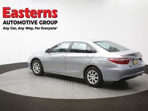 Used 2017 Toyota Camry LE FWD image 62