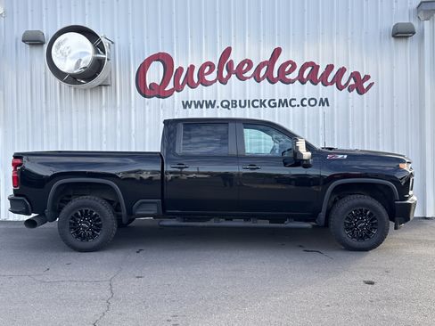 Used 2022 Chevrolet Silverado 2500 LTZ w/ LTZ Plus Package image 33