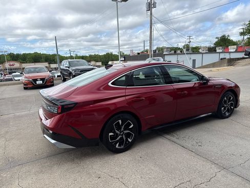 Used 2025 Hyundai Sonata SEL FWD image 5