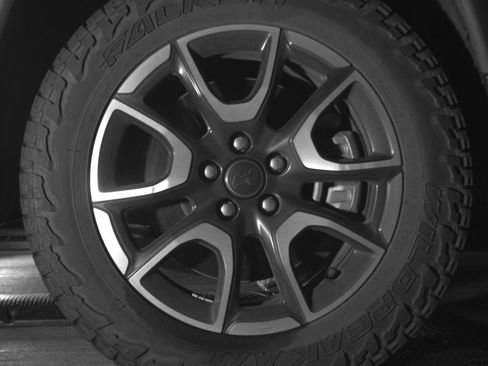 Used 2025 Jeep Compass Trailhawk image 15