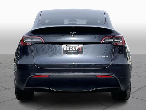 Used 2024 Tesla Model Y Long Range image 5