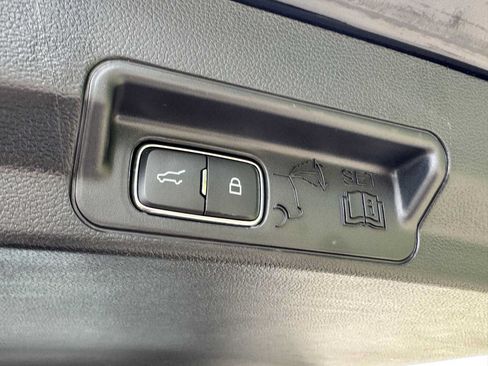 Used 2025 Ford Explorer ST AWD/4WD image 29