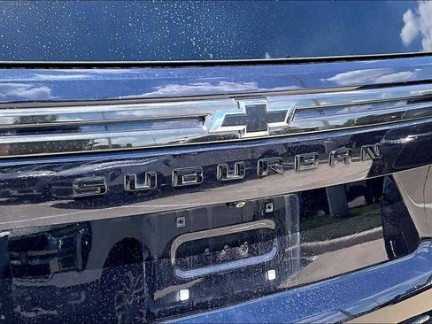 Used 2021 Chevrolet Suburban RST w/ Luxury Package AWD/4WD image 29