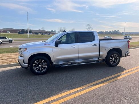 Used 2021 Chevrolet Silverado 1500 RST image 13