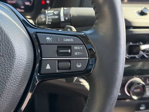 Used 2025 Honda Accord Touring image 24
