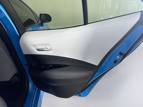 Used 2019 Toyota Corolla SE image 28