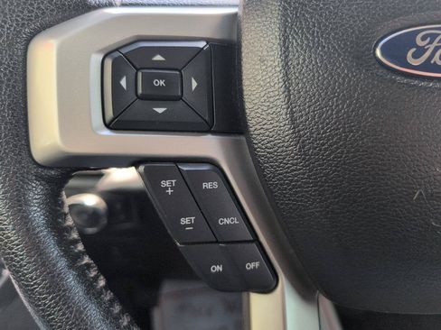 Used 2016 Ford F150 Lariat AWD/4WD image 18