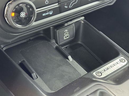 New 2026 Ford Bronco 4-Door AWD/4WD image 25