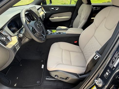 New 2026 Volvo XC60 T8 Core w/ Protection Package Premier AWD/4WD image 19