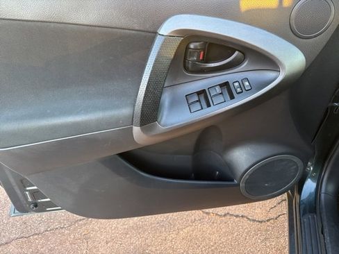 Used 2012 Toyota RAV4 Sport image 14