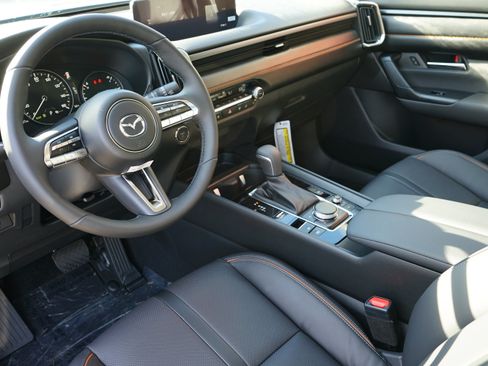 New 2026 MAZDA CX-50 2.5 Hybrid w/ Weather Package AWD/4WD image 13