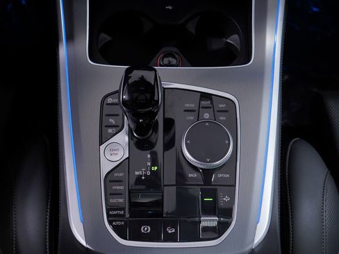 Used 2023 BMW X5 xDrive45e w/ M Sport Package image 14