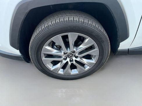 Used 2025 Toyota RAV4 XLE Premium w/ Weather Package FWD image 32