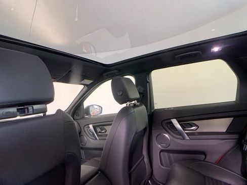 New 2025 Land Rover Discovery Sport Dynamic SE image 26