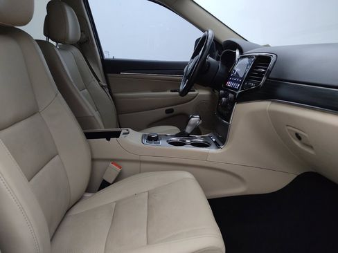 Used 2020 Jeep Grand Cherokee Limited w/ Luxury Group II AWD/4WD image 21