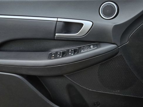 Certified 2024 Hyundai Sonata SEL FWD image 17