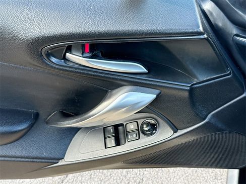 Used 2017 FIAT 124 Spider Lusso image 19