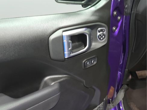 New 2026 Jeep Wrangler Unlimited Rubicon w/ Whitecap Package image 10