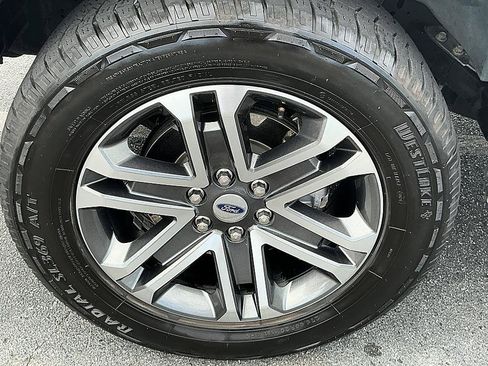 Used 2021 Ford F150 XL w/ STX Appearance Package RWD image 8