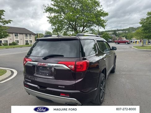 Used 2017 GMC Acadia Denali w/ Technology Package AWD/4WD image 5