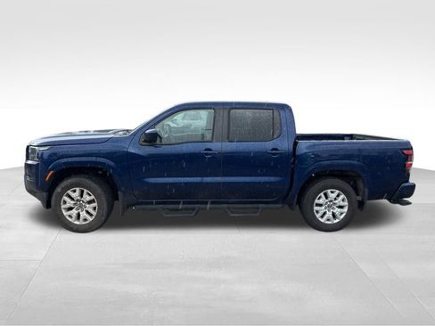 Used 2022 Nissan Frontier SV w/ Technology Package AWD/4WD image 2