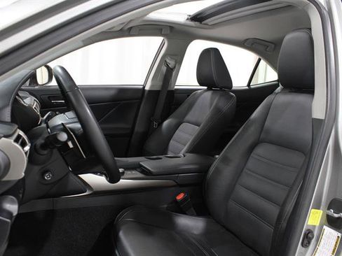 Used 2015 Lexus IS 250 AWD w/ Luxury Package image 5