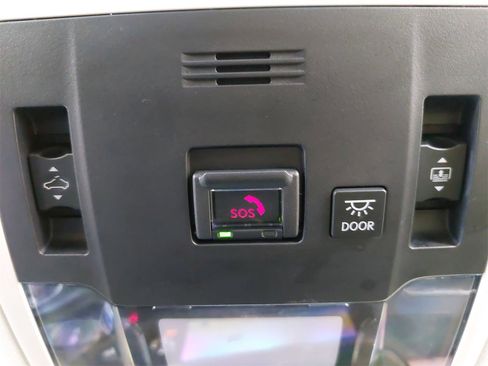 Used 2025 Lexus ES 350 w/ Premium Package image 38