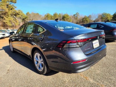 New 2025 Honda Accord LX image 4