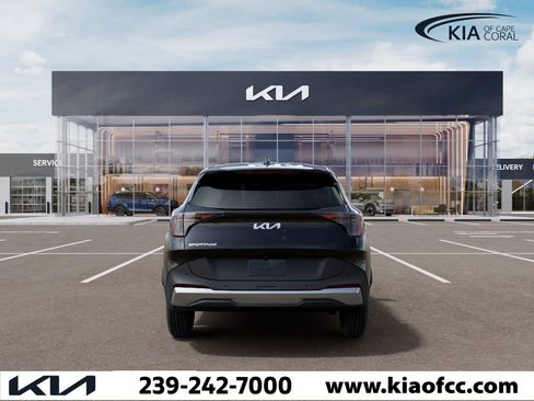 New 2026 Kia Sportage LX FWD image 5