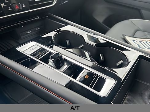 New 2026 Volkswagen Atlas Peak Edition AWD/4WD image 34