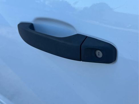 Used 2016 GMC Canyon W/T w/ Convenience Package image 13