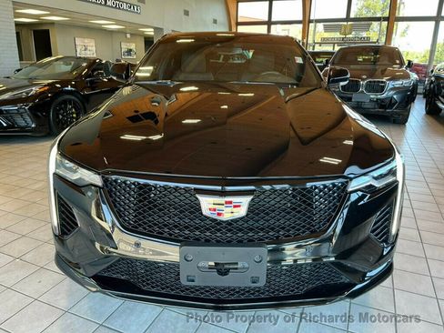 Used 2025 Cadillac CT4 V image 2