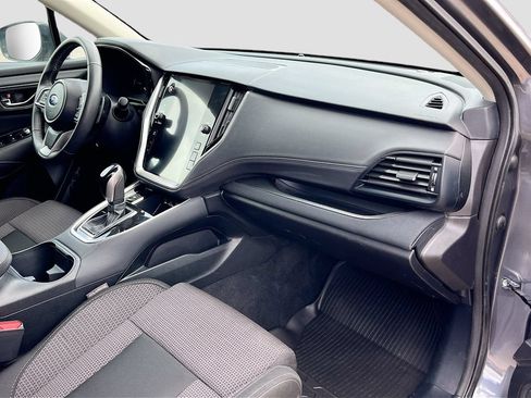 Used 2025 Subaru Outback Premium AWD/4WD image 32