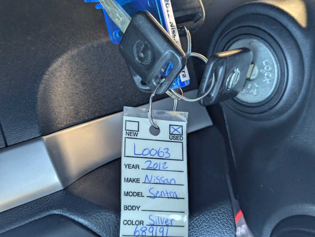 Used 2012 Nissan Sentra 2.0 S FWD image 32